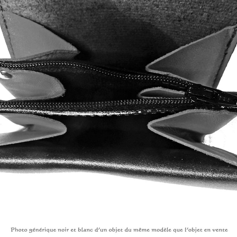 Essui sueur poignet avec porte monnaie | Groupon Shopping